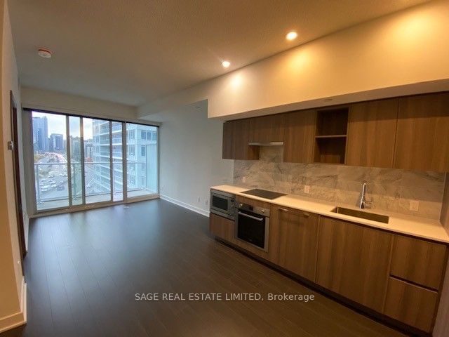 19 Bathurst St, unit 1207 for rent