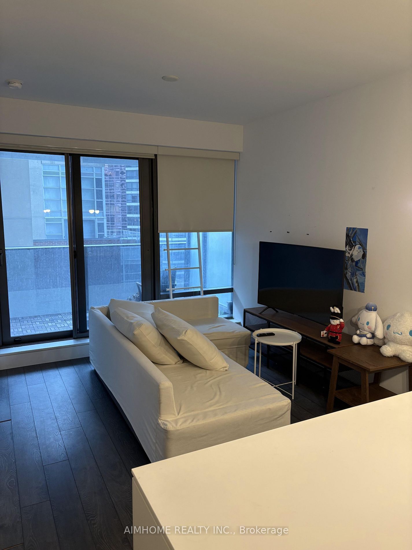 5 St. Joseph St, unit 1306 for rent