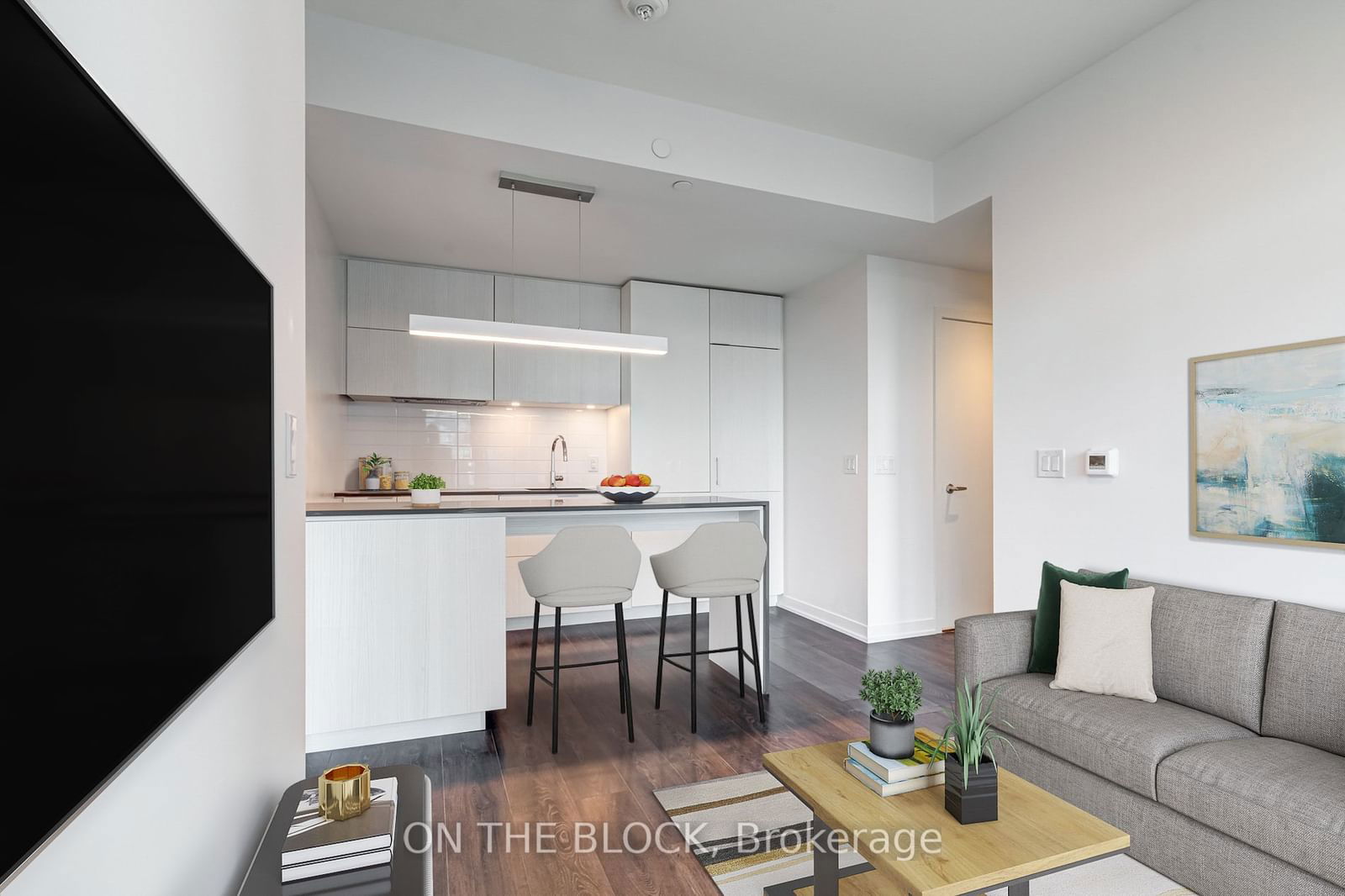 20 Richardson St, unit 3307 for sale