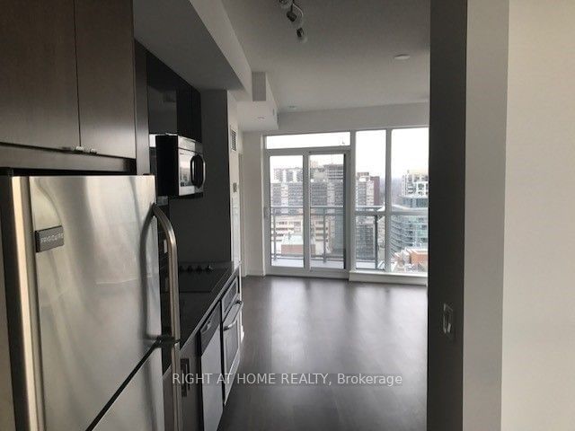 98 LILLIAN St, unit 1815 for rent