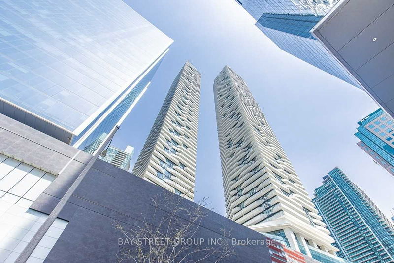 100 Harbour St, unit 4310 for sale