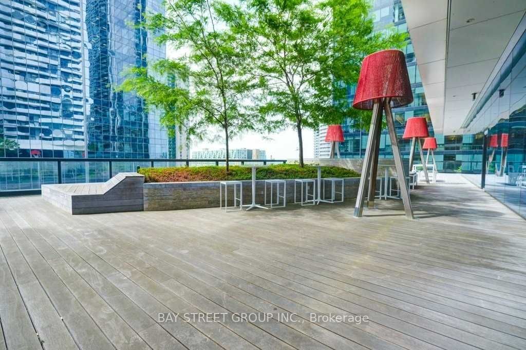 100 Harbour St, unit 4310 for sale