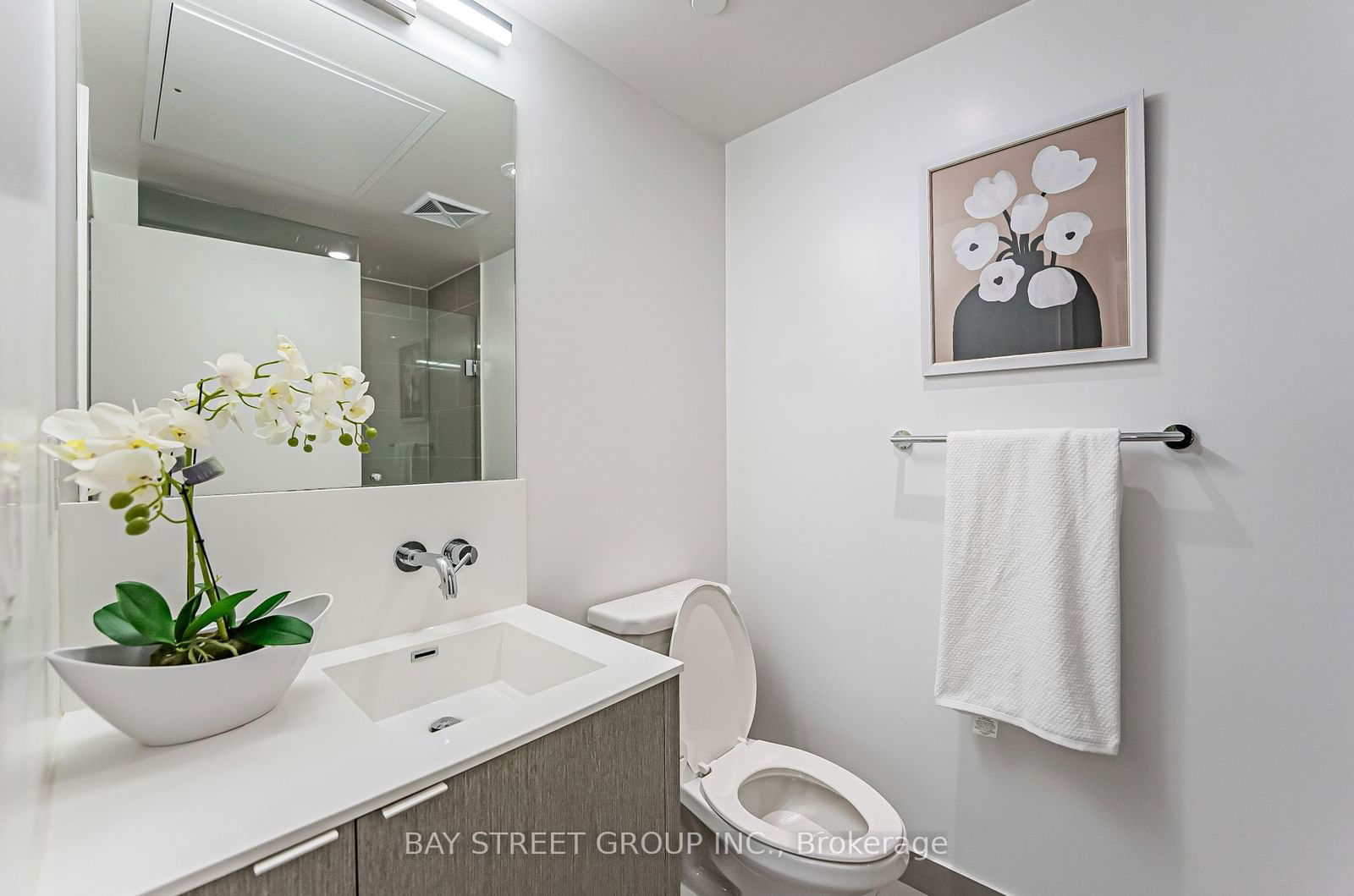 100 Harbour St, unit 4310 for sale