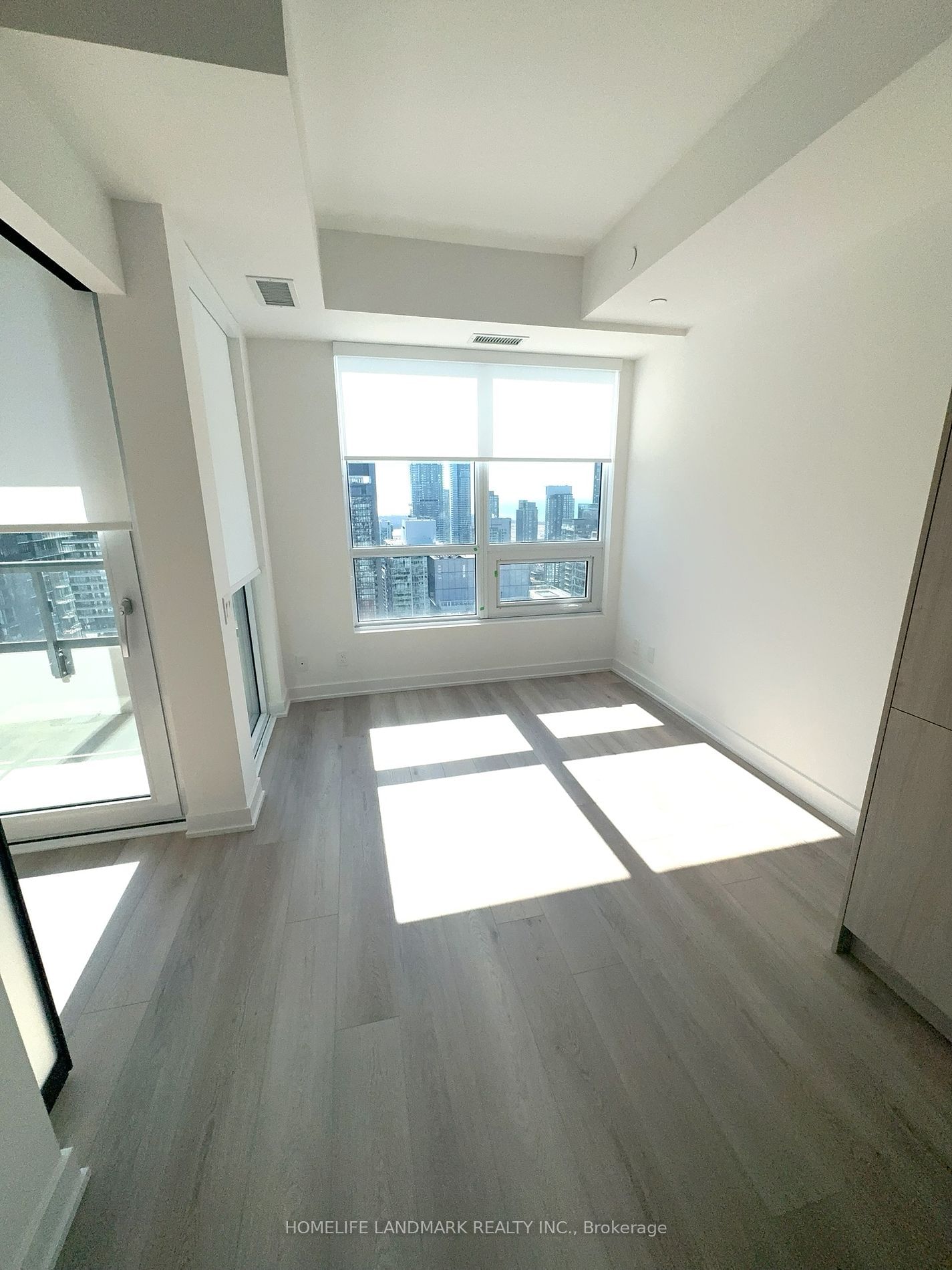 108 Peter St, unit 4609 for rent