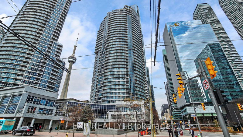 8 York St, unit 2404 for rent