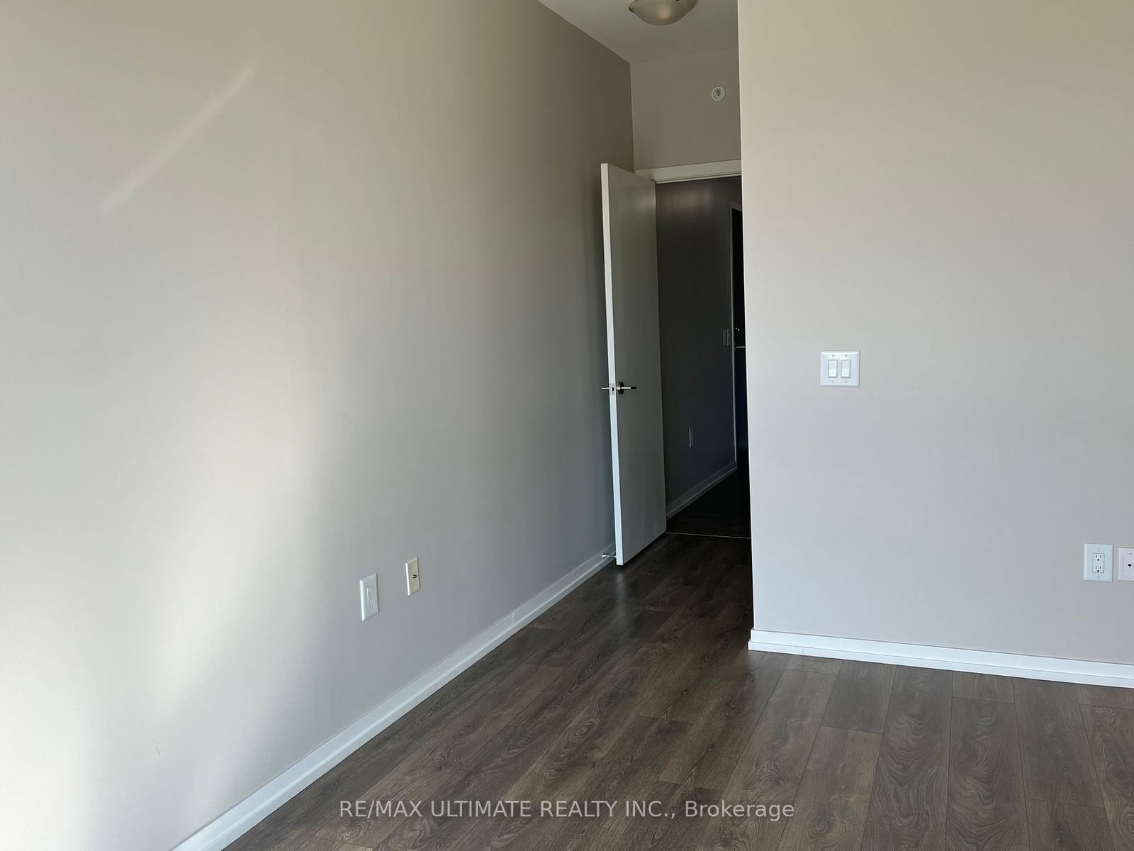 3237 Bayview Ave, unit 1113 for rent