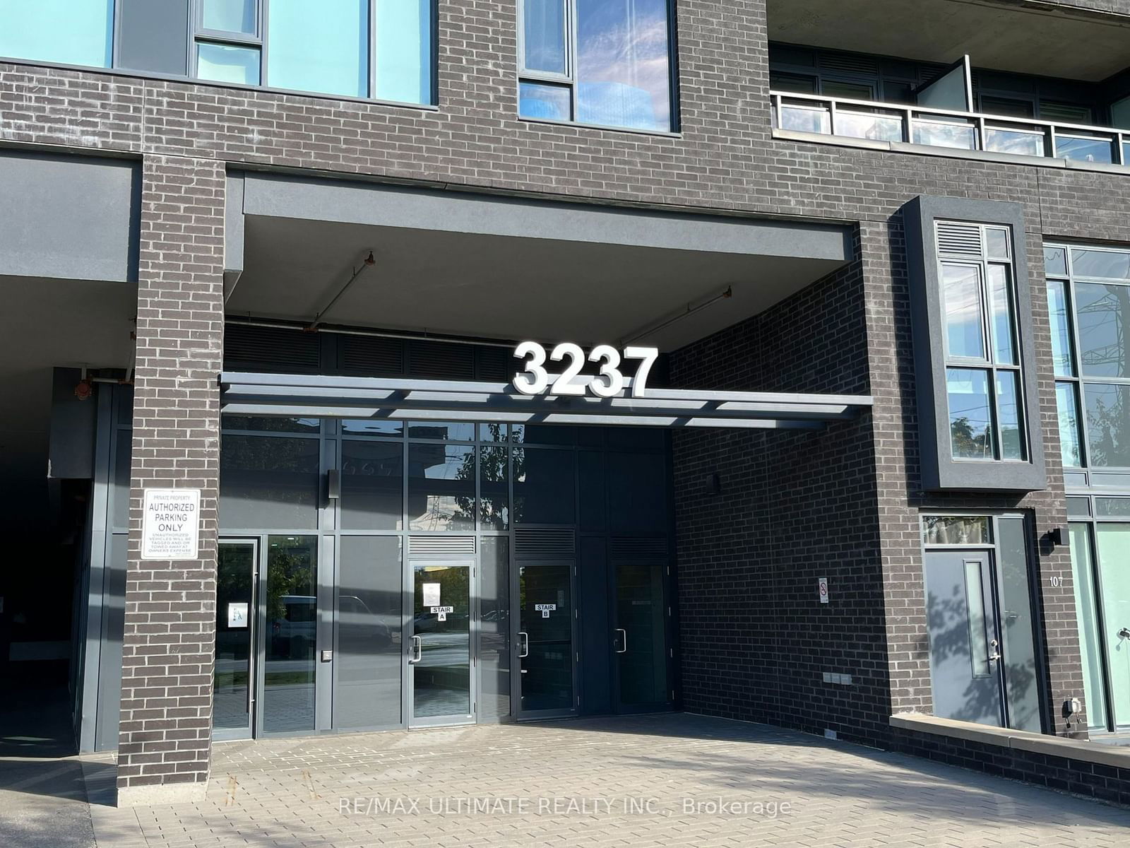 3237 Bayview Ave, unit 1113 for rent