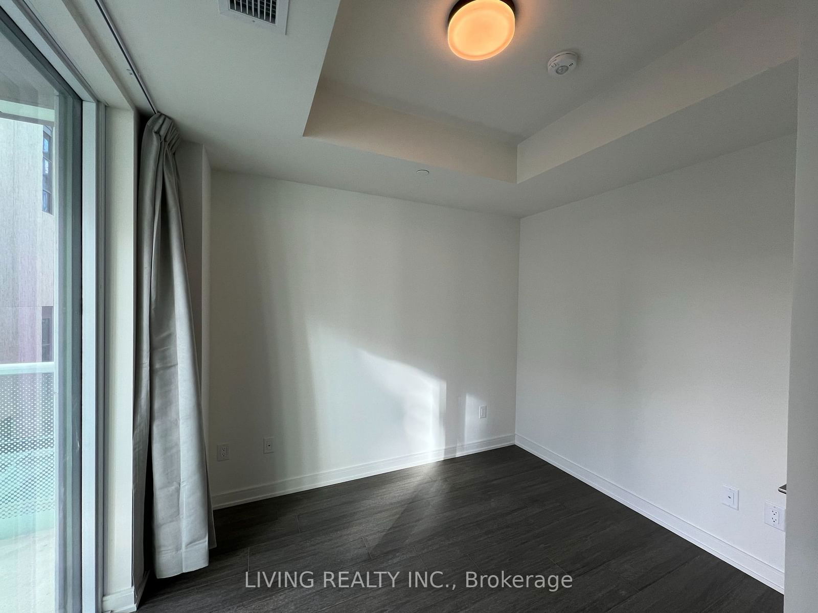 425 Front St E, unit 419 for rent