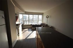 21 Hillcrest Ave, unit 2204 for rent