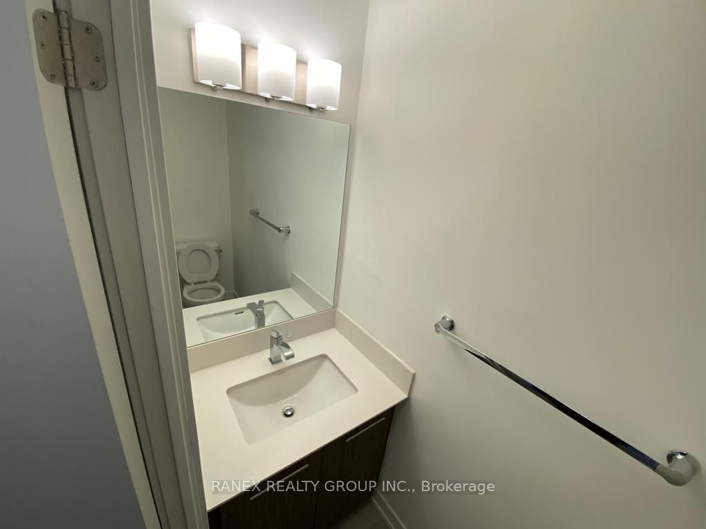 861 SHEPPARD Ave W, unit 40 for rent