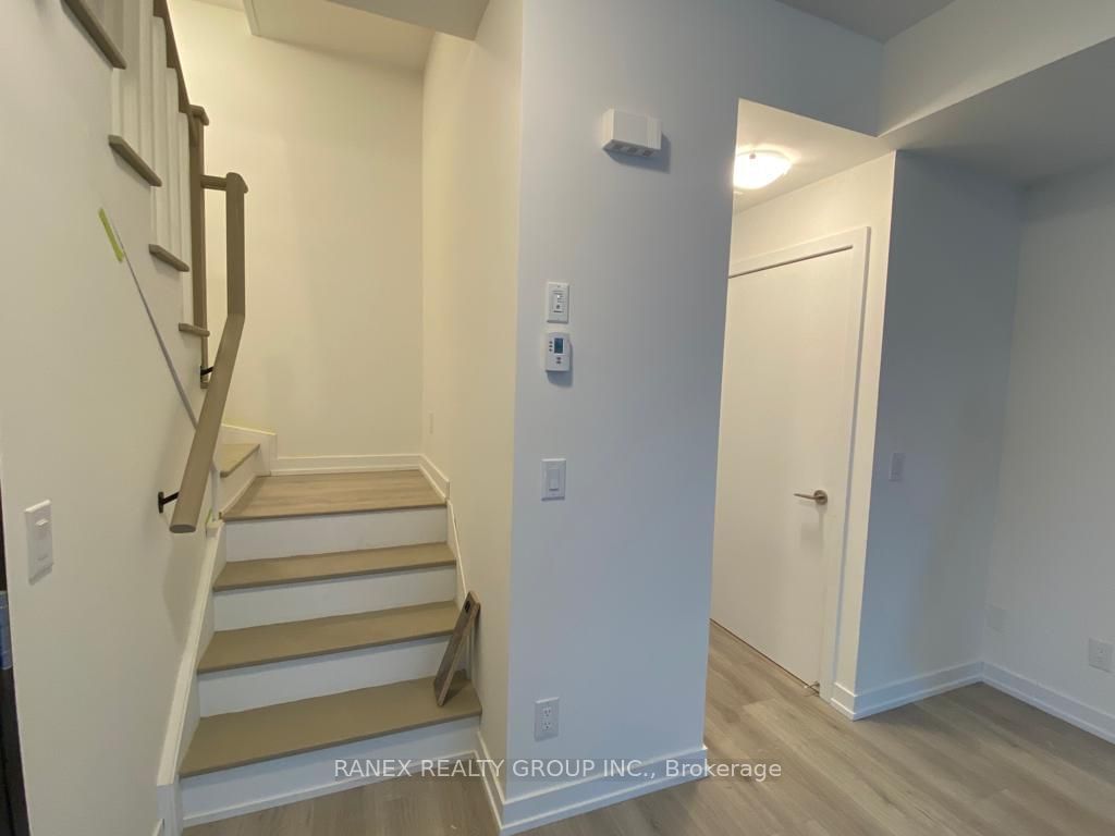 861 SHEPPARD Ave W, unit 40 for rent