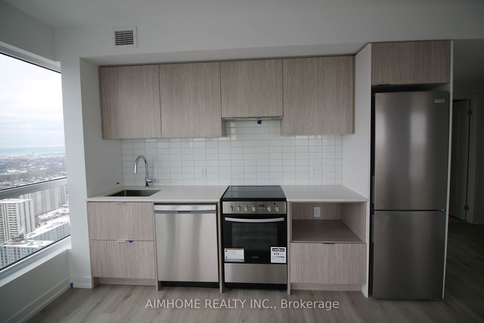 395 Bloor St E, unit 4207 for rent