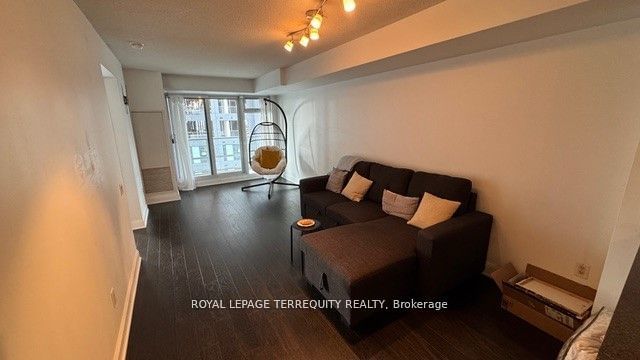 2181 Yonge St, unit 1903 for rent