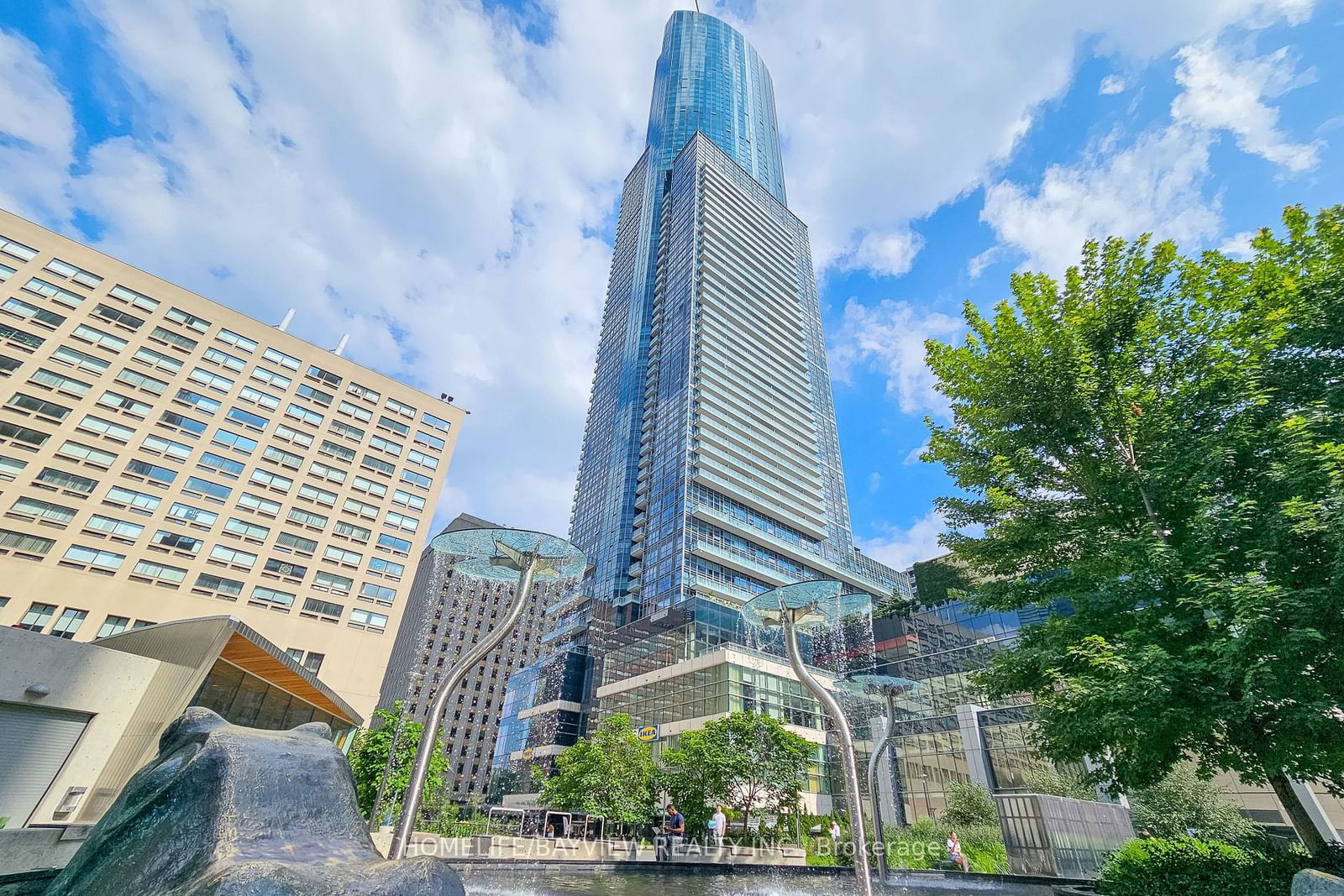 386 Yonge St, unit 4315 for rent