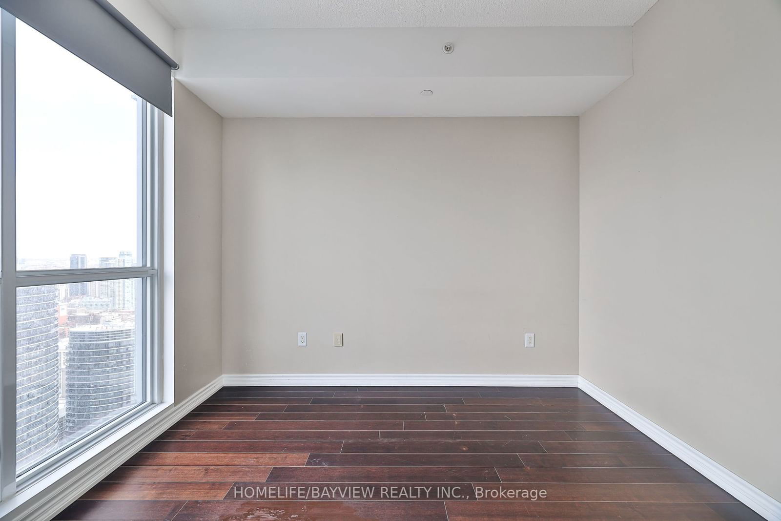 386 Yonge St, unit 4315 for rent