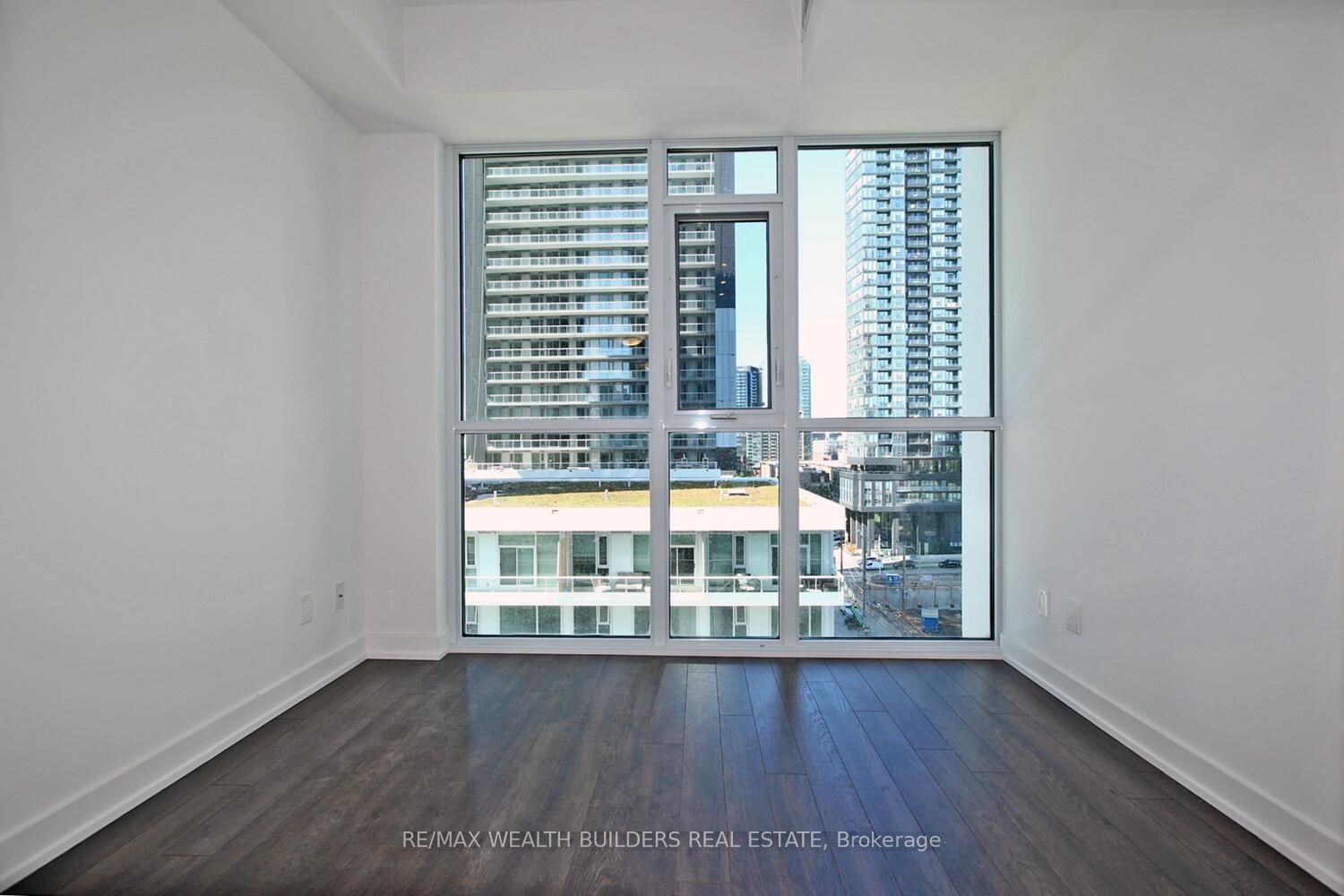 30 Ordnance St, unit 804 for rent