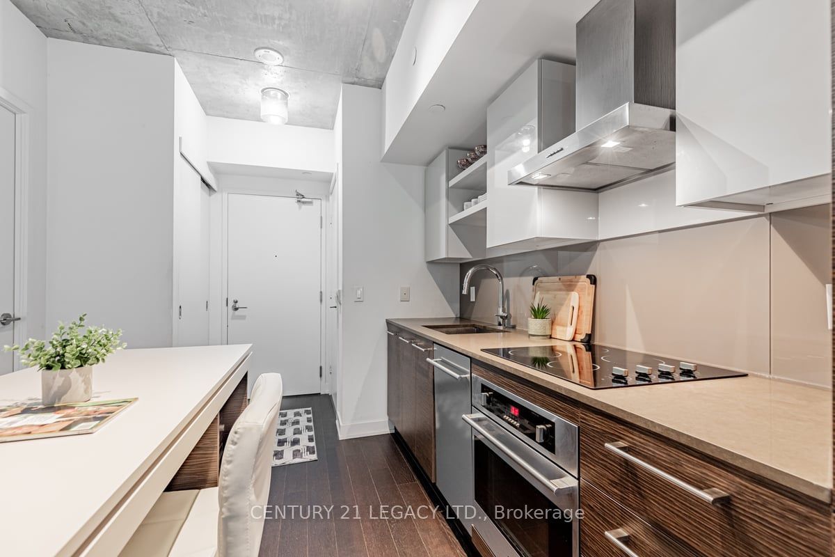 1030 King St W, unit 308 for sale