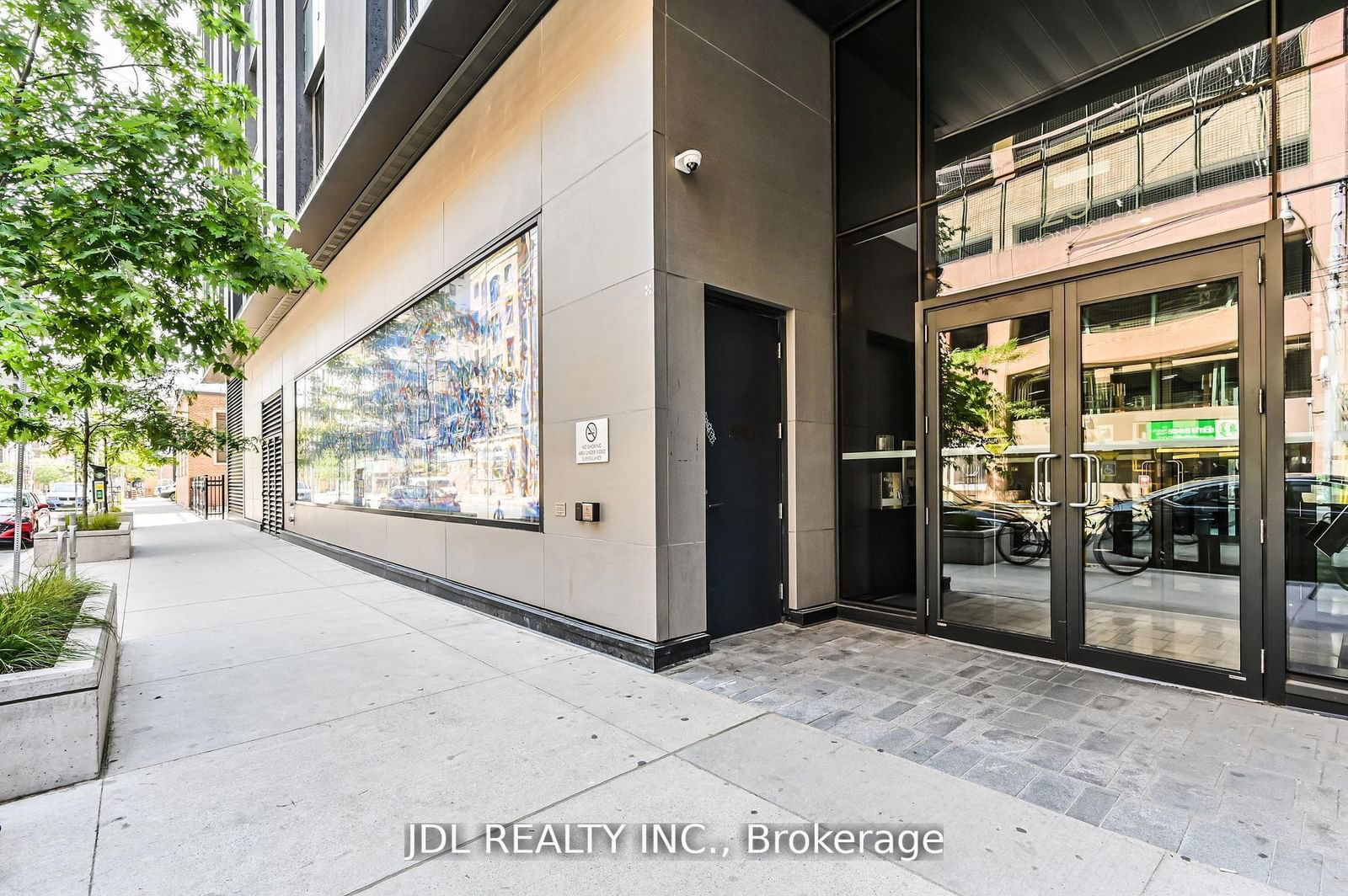 25 Richmond St E, unit 1512 for rent