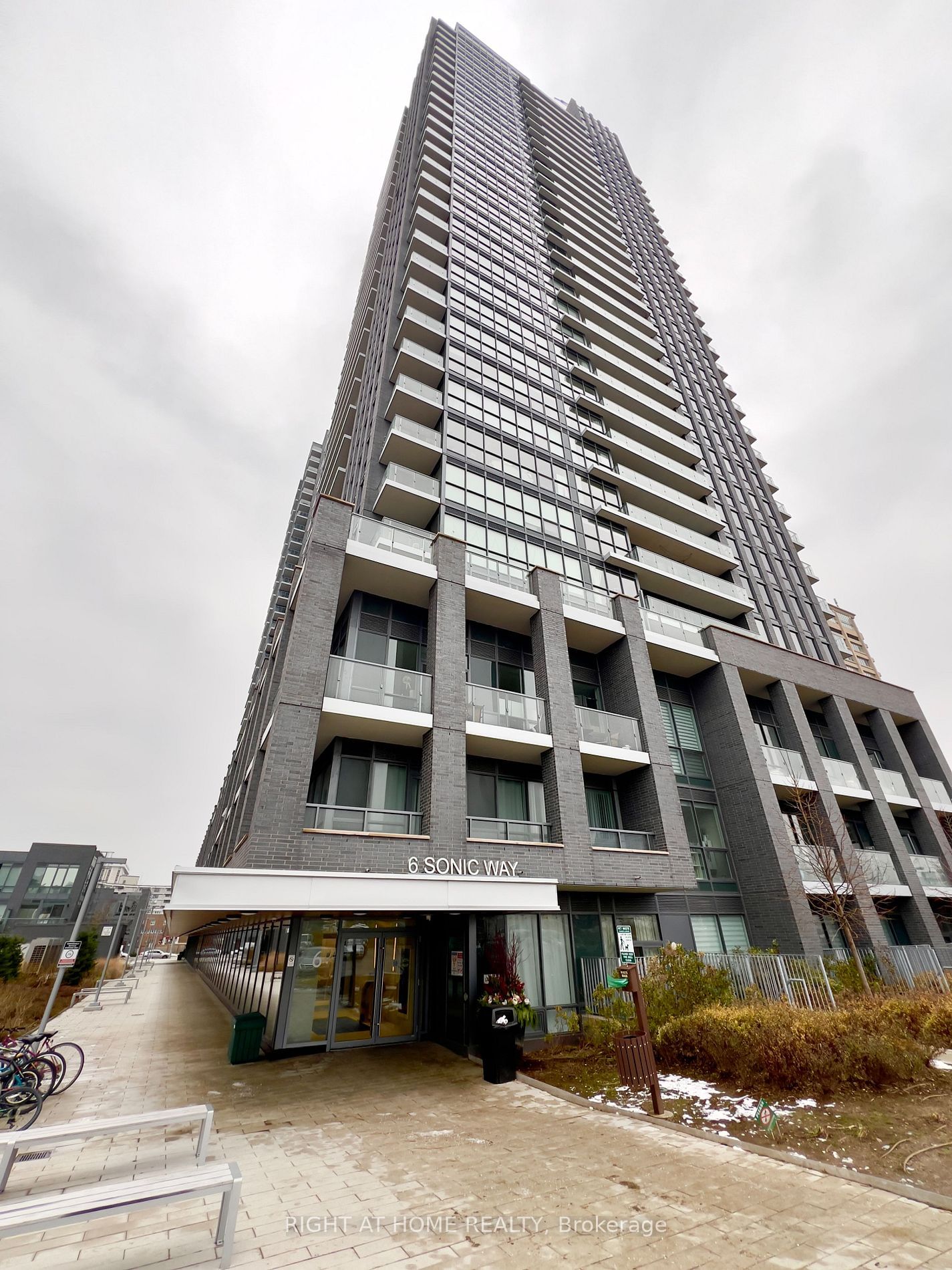 6 Sonic Way, unit 2210 for rent