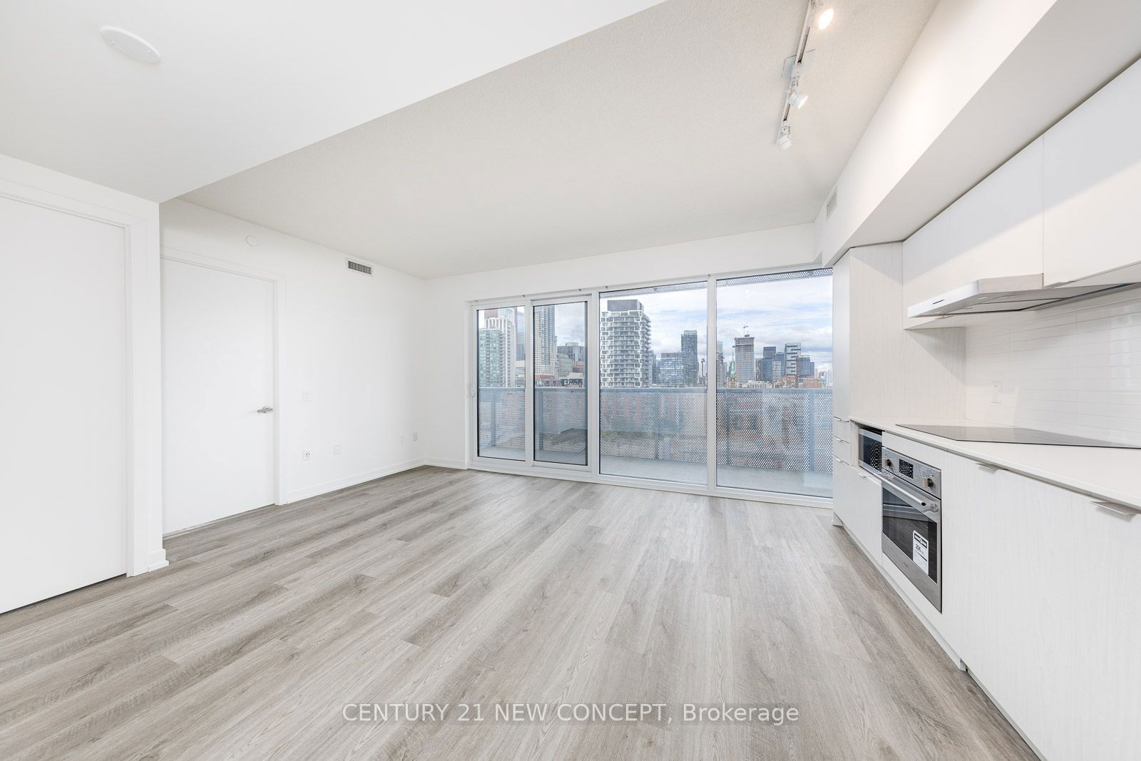 55 Cooper St, unit 1601 for sale