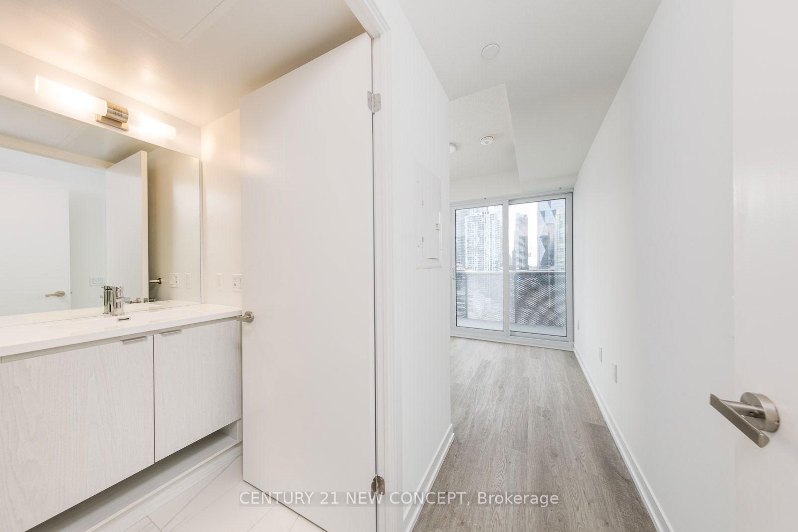 55 Cooper St, unit 1601 for sale