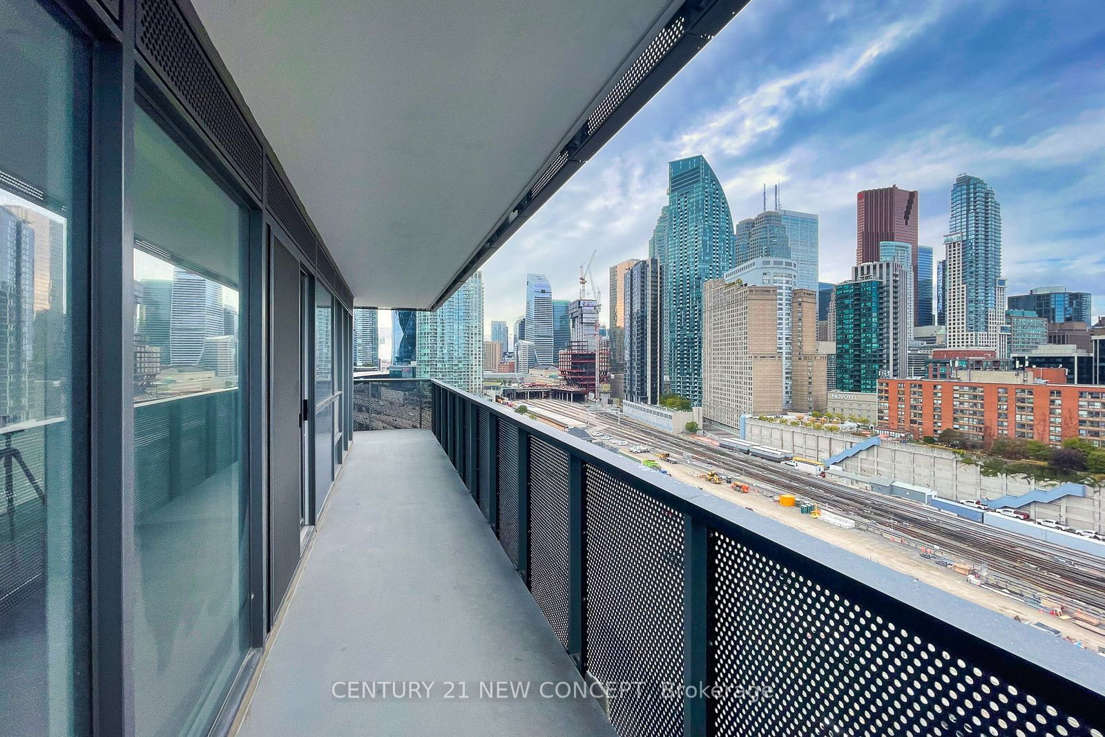 55 Cooper St, unit 1601 for sale