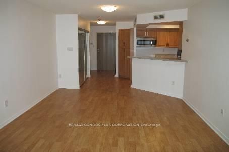 1001 Bay St, unit 1801 for rent