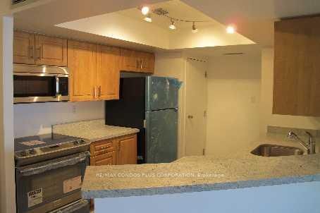 1001 Bay St, unit 1801 for rent