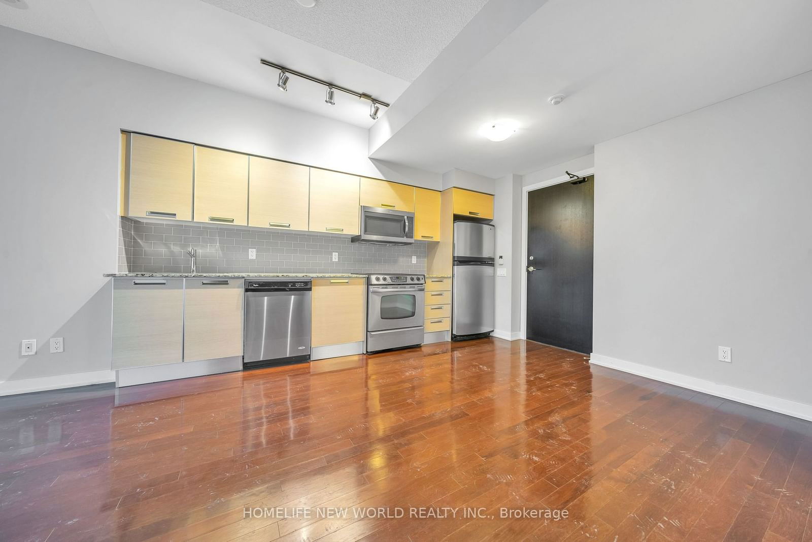 33 Charles St E, unit 1201 for rent