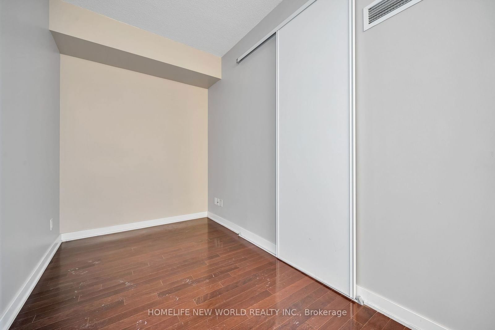 33 Charles St E, unit 1201 for rent