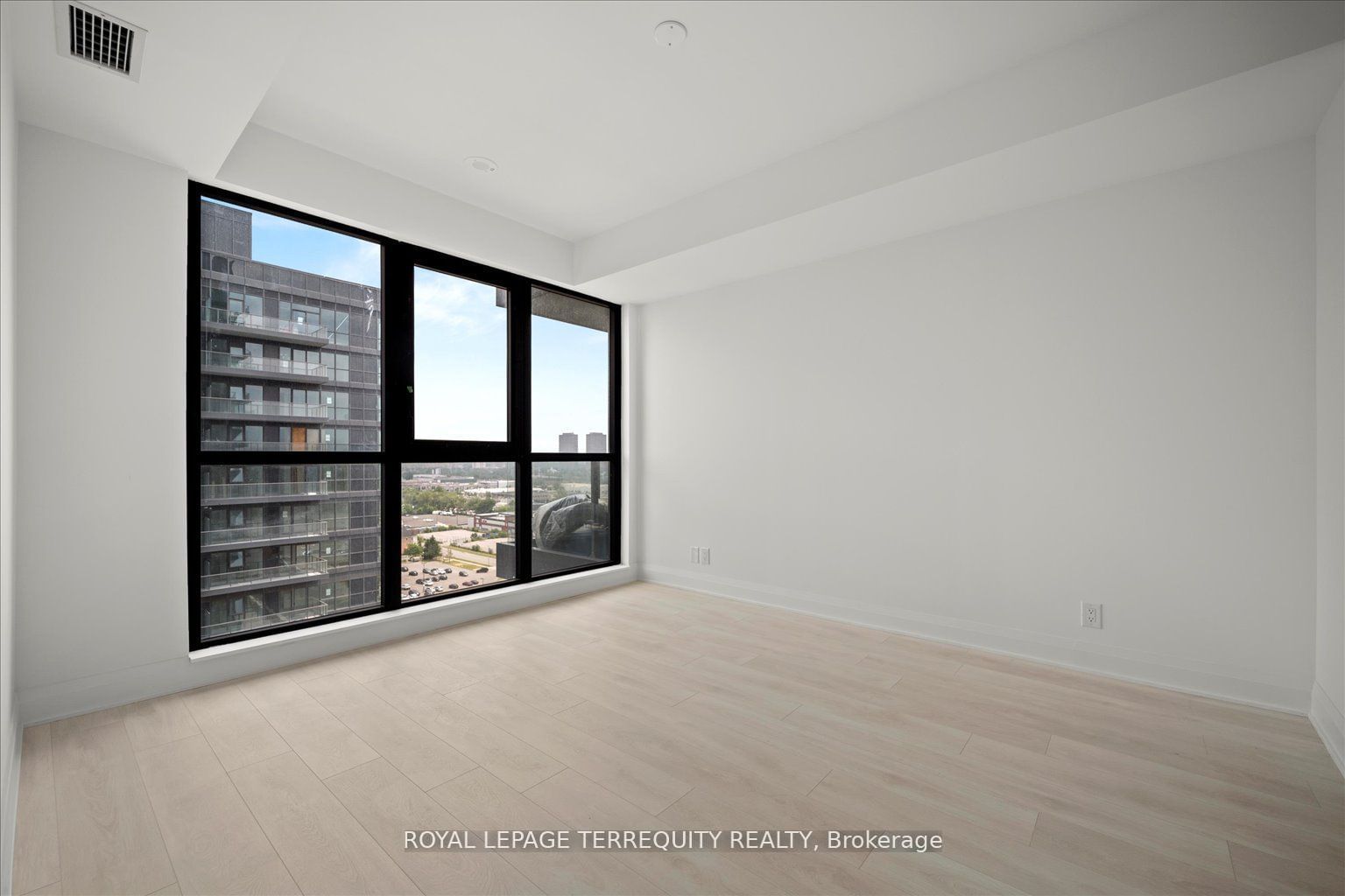 33 Frederick Todd Way, unit 1406 for sale