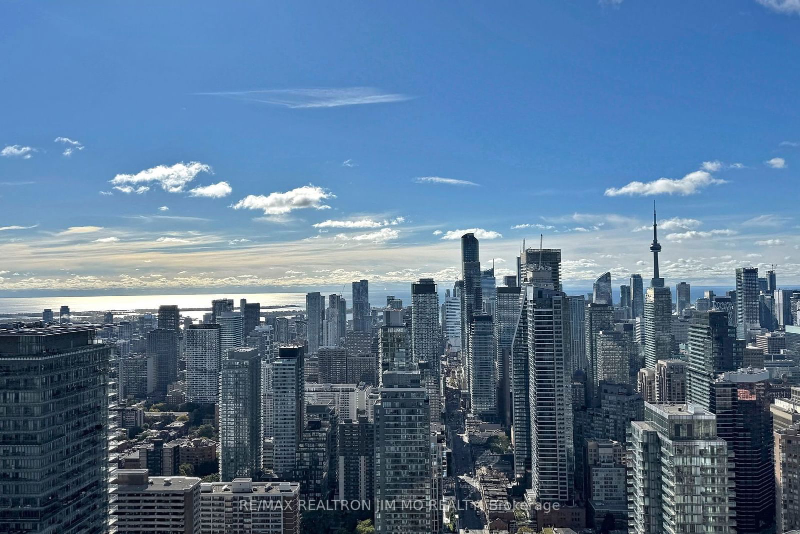 1 Bloor St E, unit 4806 for rent