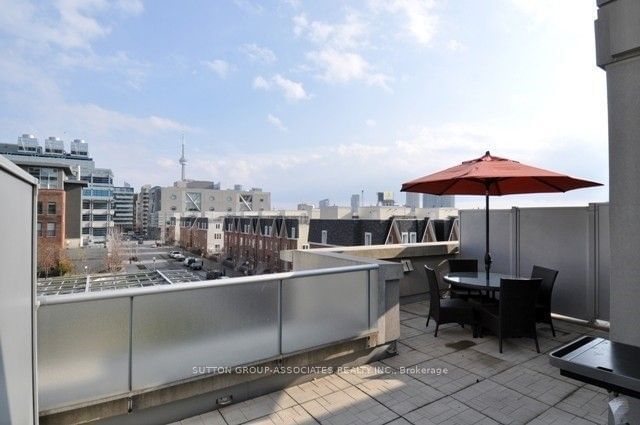 1005 King St W, unit 334 for rent