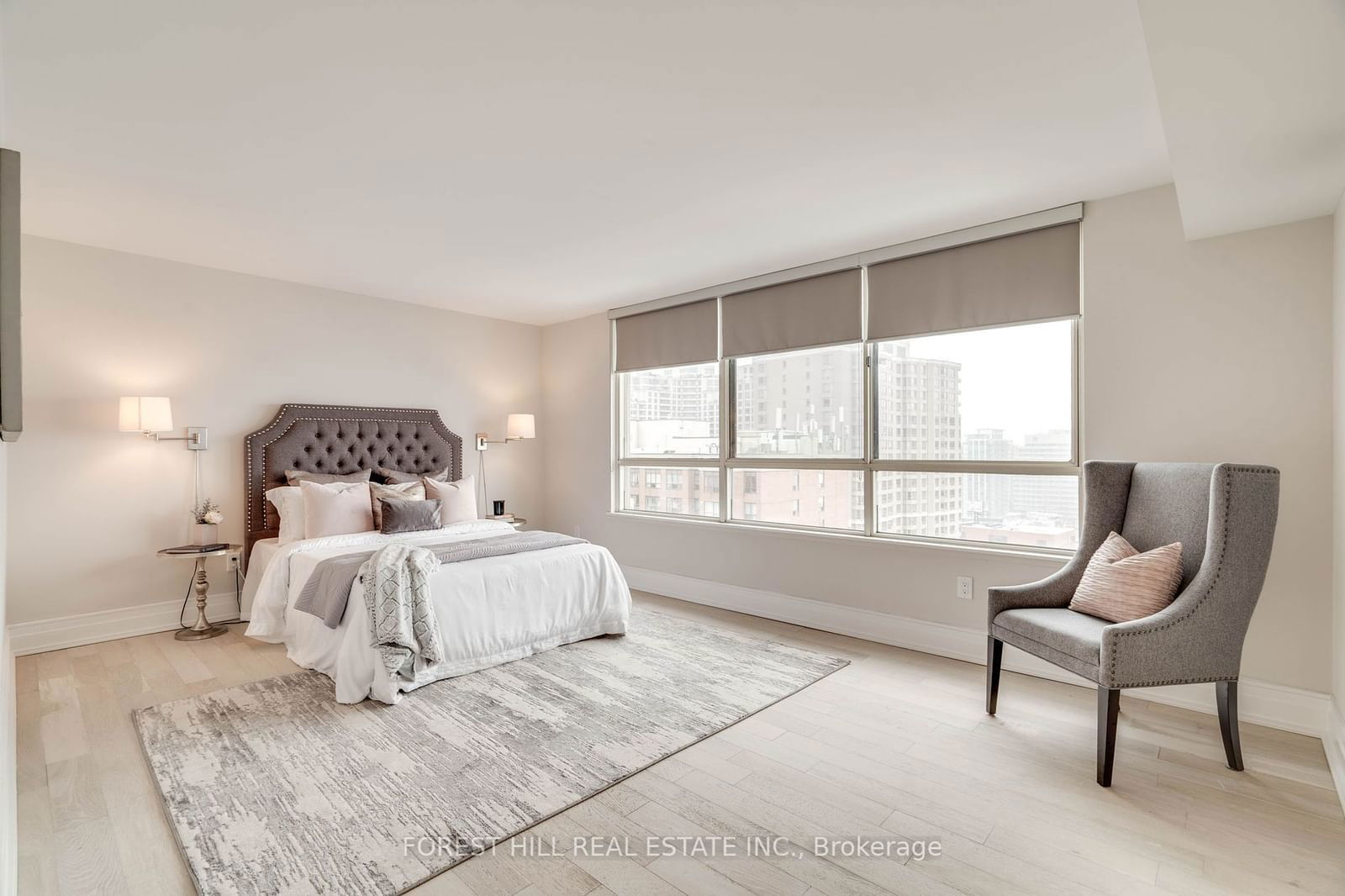 5444 Yonge St, unit 1607 for sale