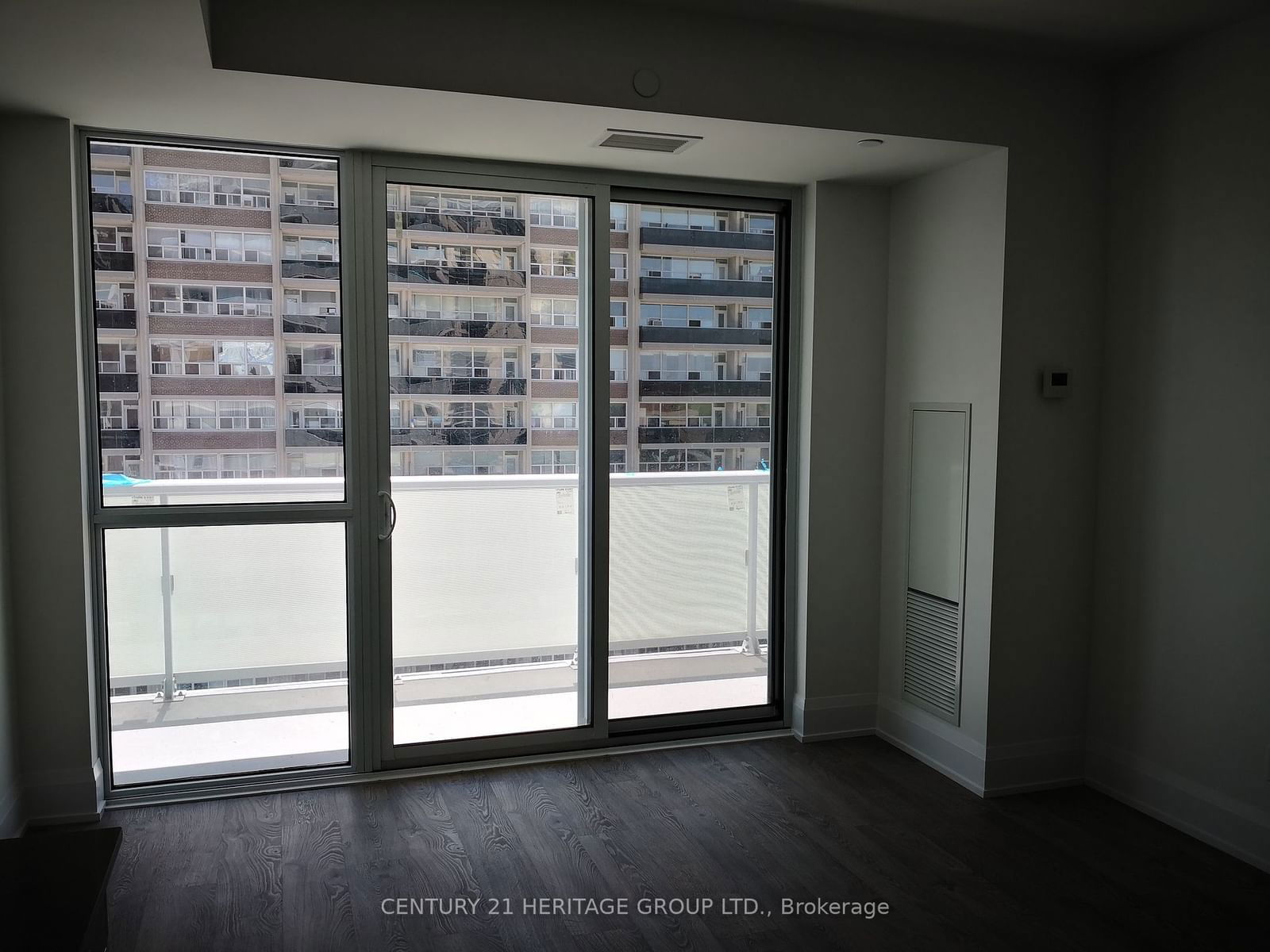 101 Erskine Ave, unit 1008 for rent