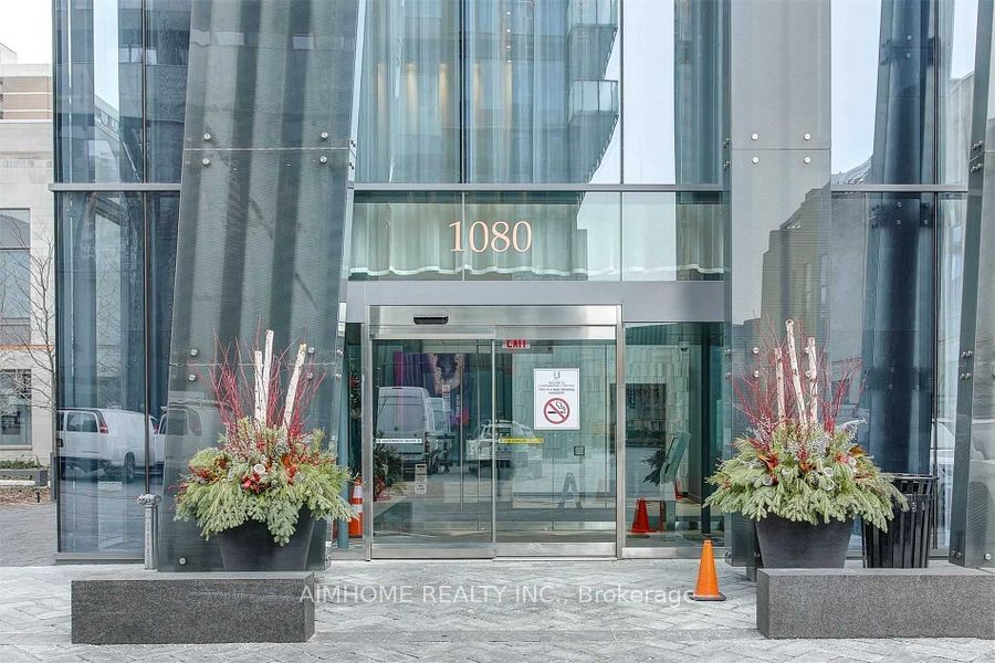 1080 Bay St, unit 2804 for rent