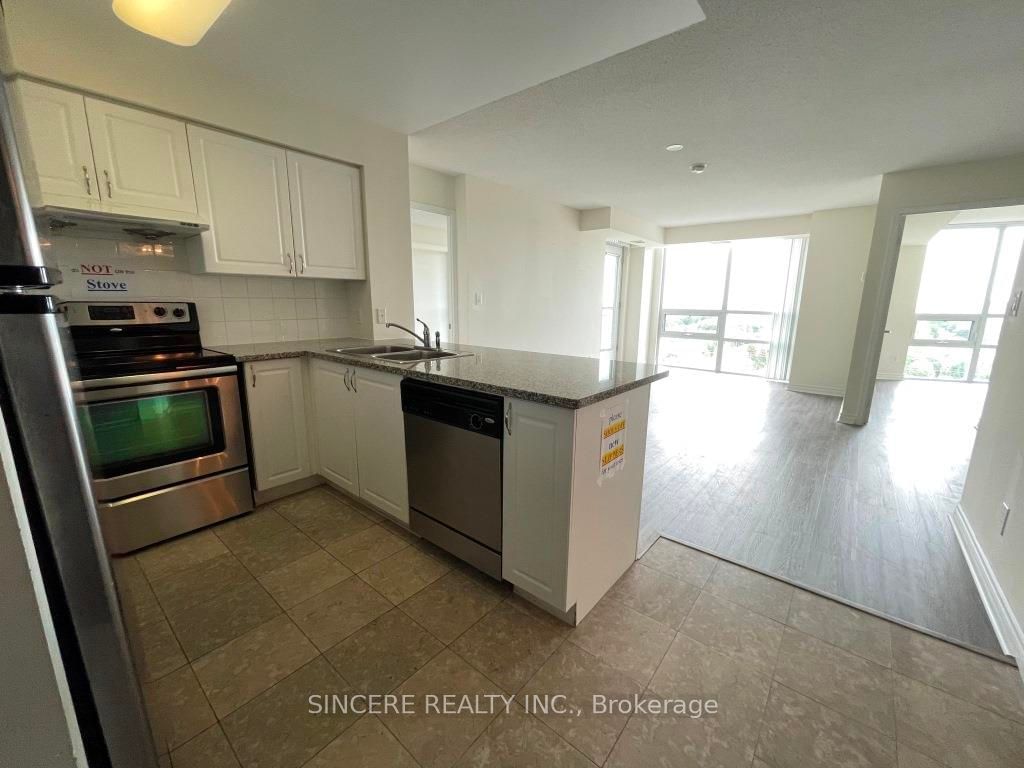 35 Hollywood Ave, unit 1922 for rent