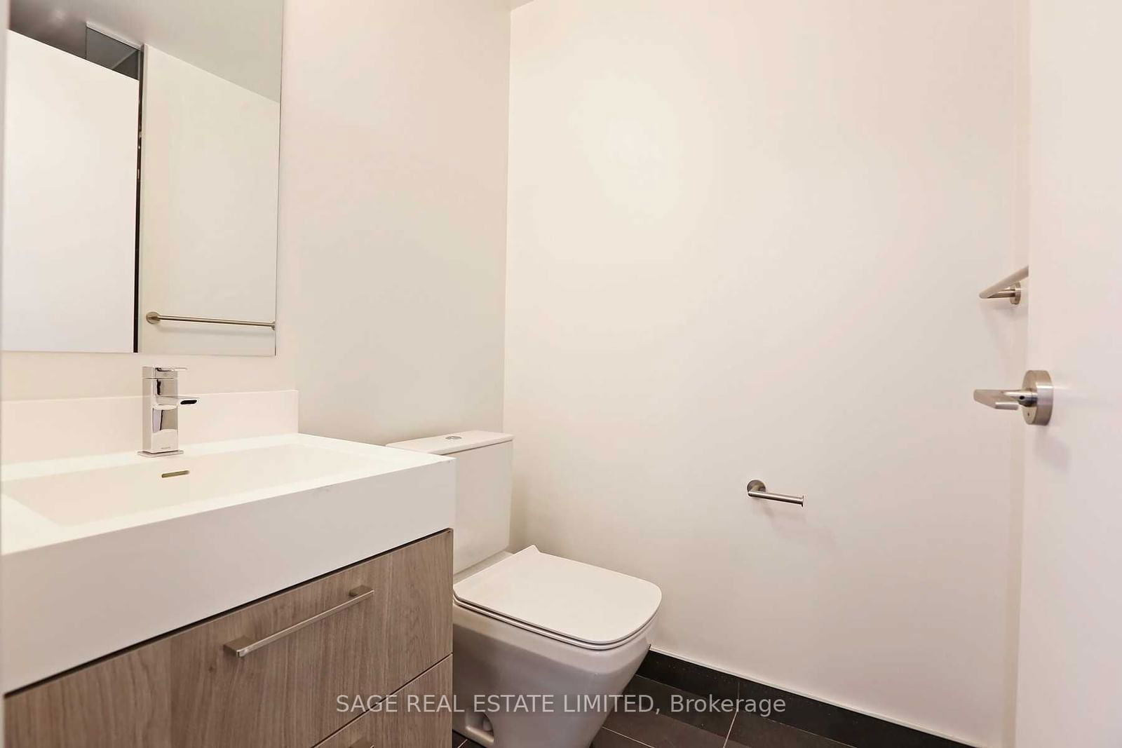 1 Yorkville Ave, unit 3802 for rent