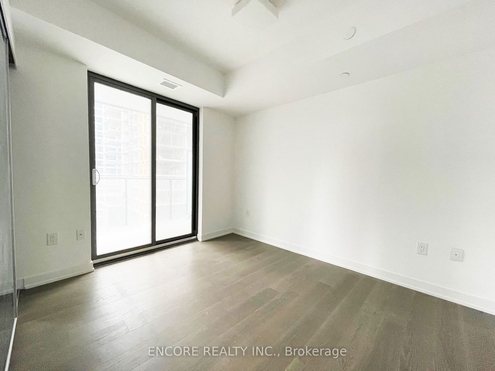 11 Wellesley St W, unit 1108 for rent