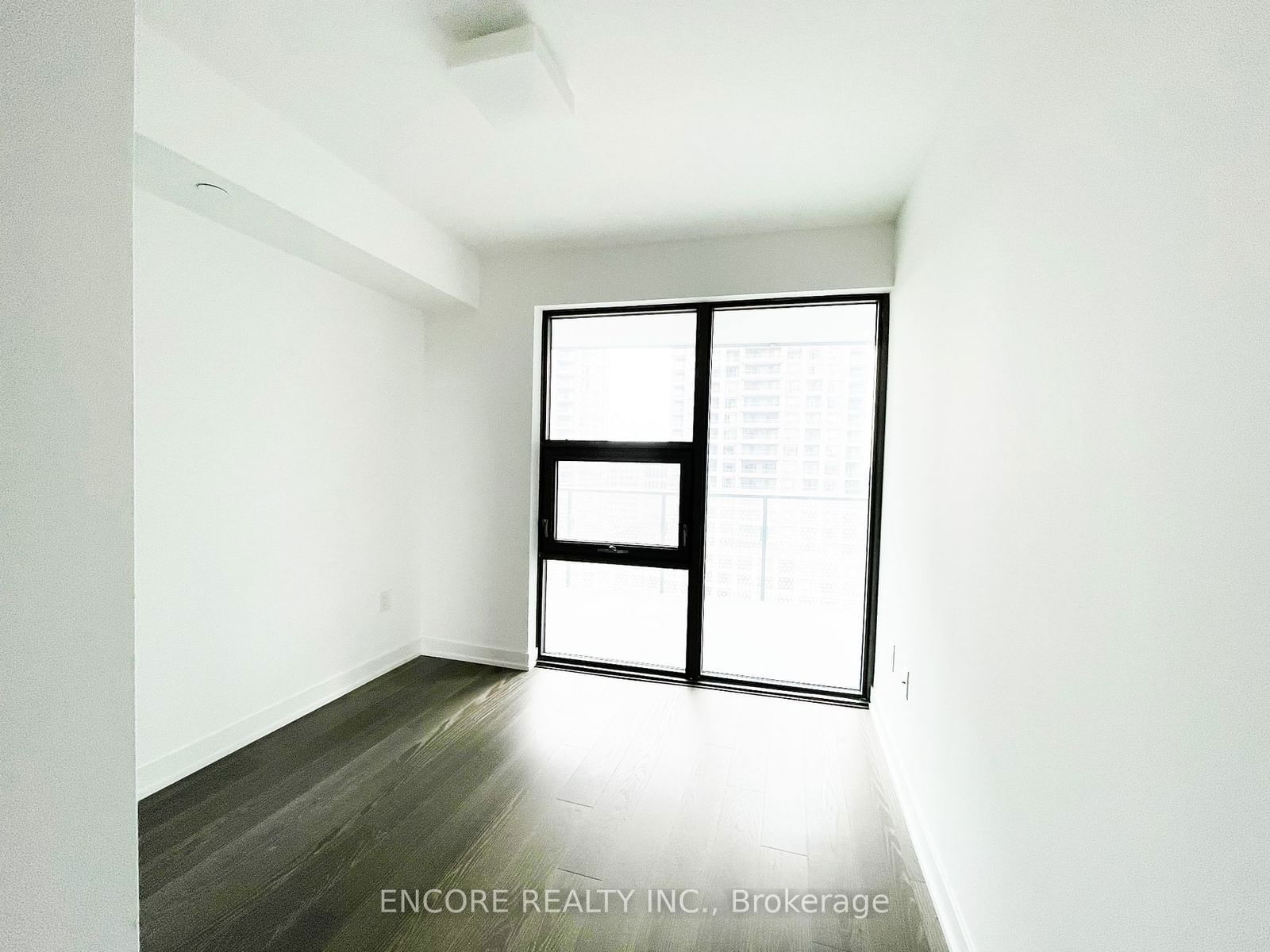 11 Wellesley St W, unit 1108 for rent