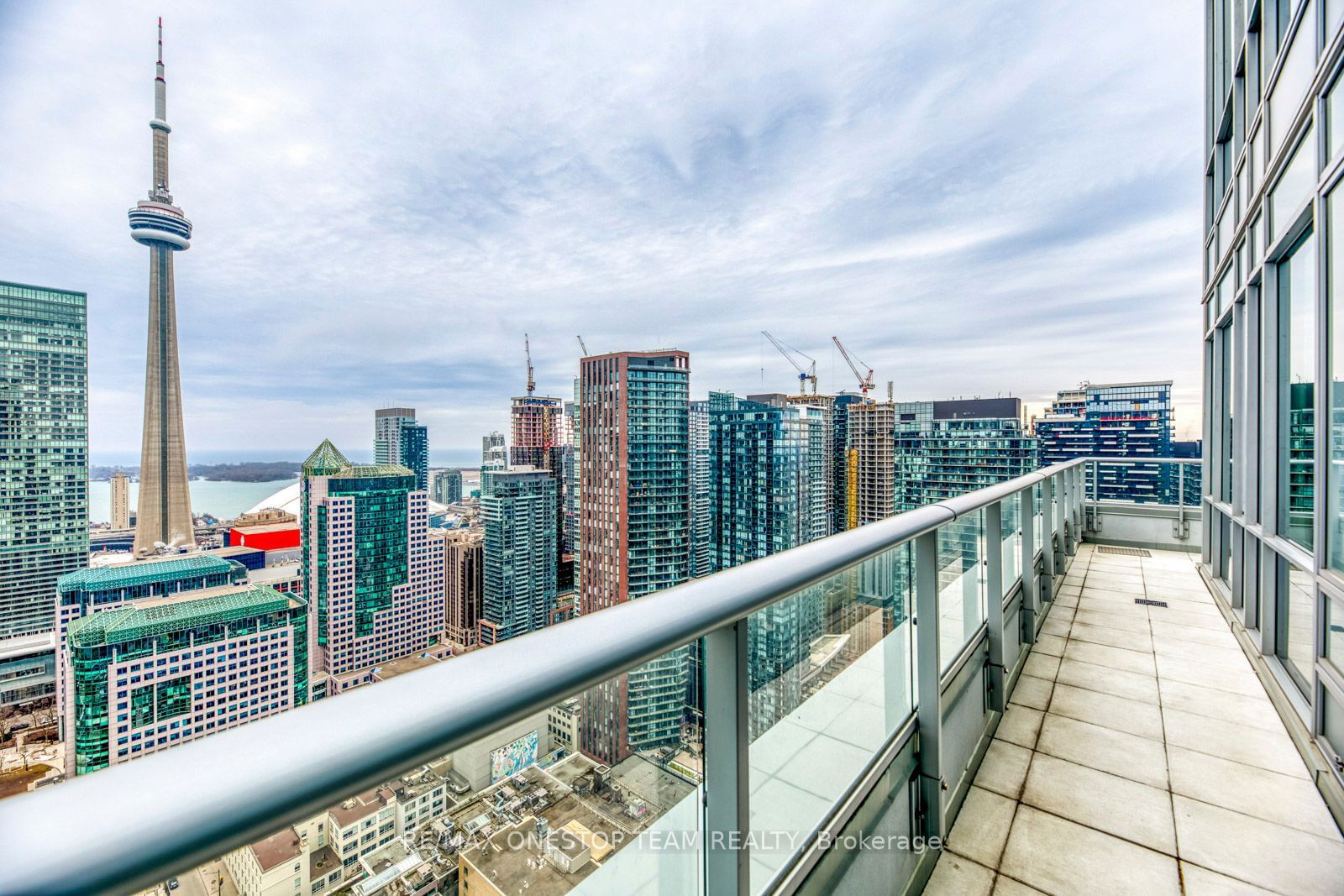 30 Nelson St, unit 4103 for rent