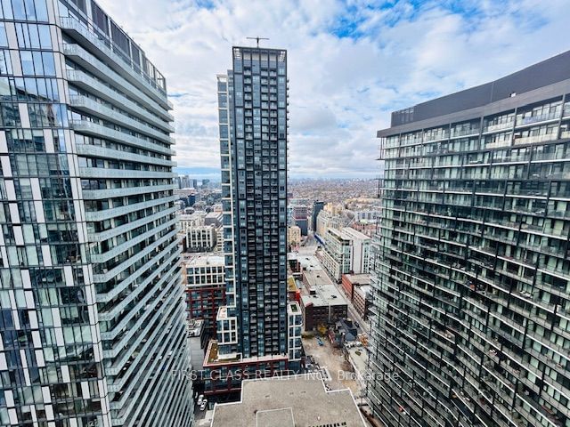 38 Widmer St E, unit 4107 for rent