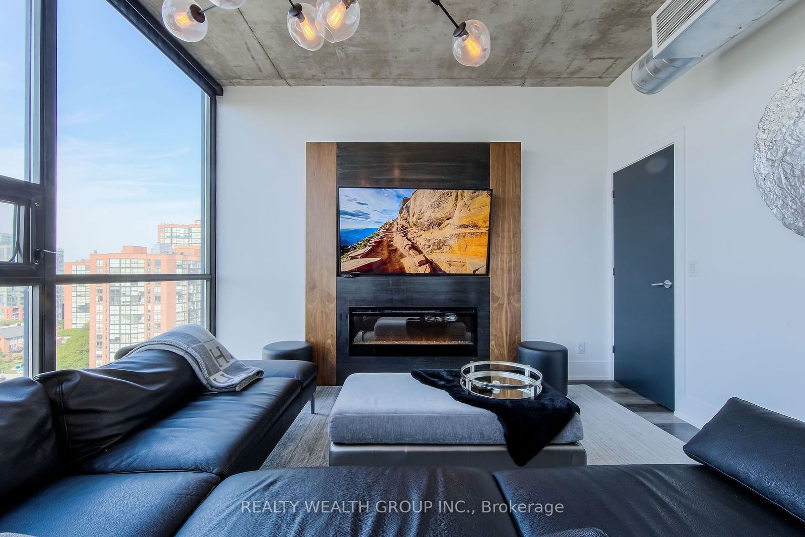 Sixty Loft, Downtown, Toronto