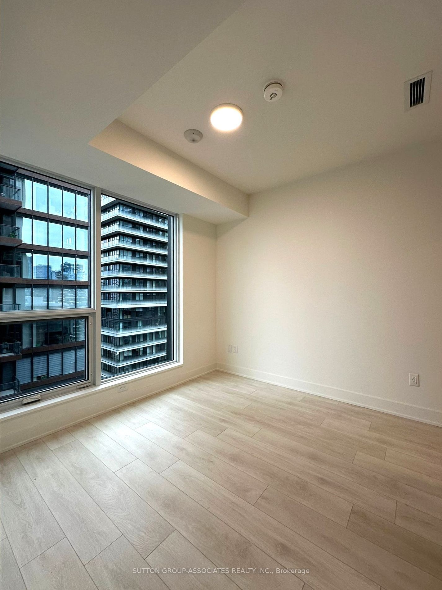 35 Mercer St, unit 3411 for rent