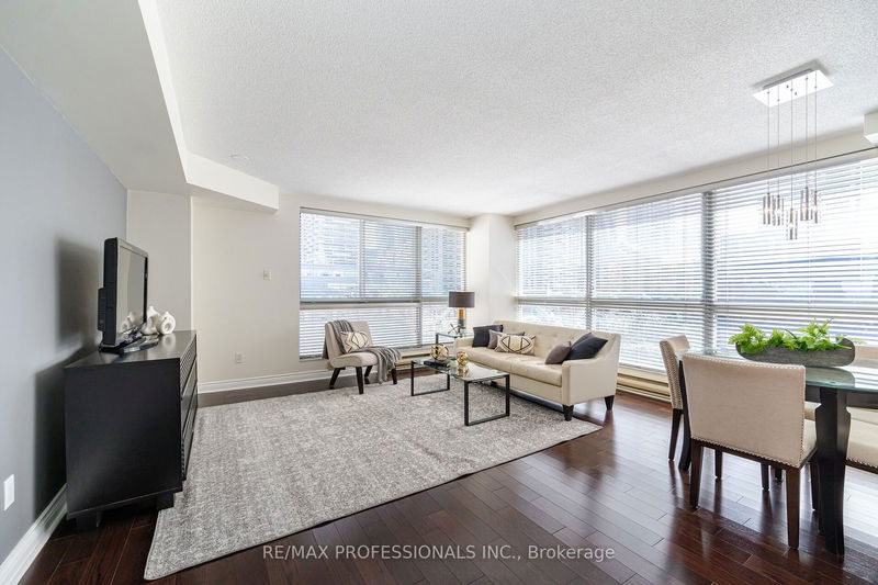 7 Broadway Ave, unit 301 for sale