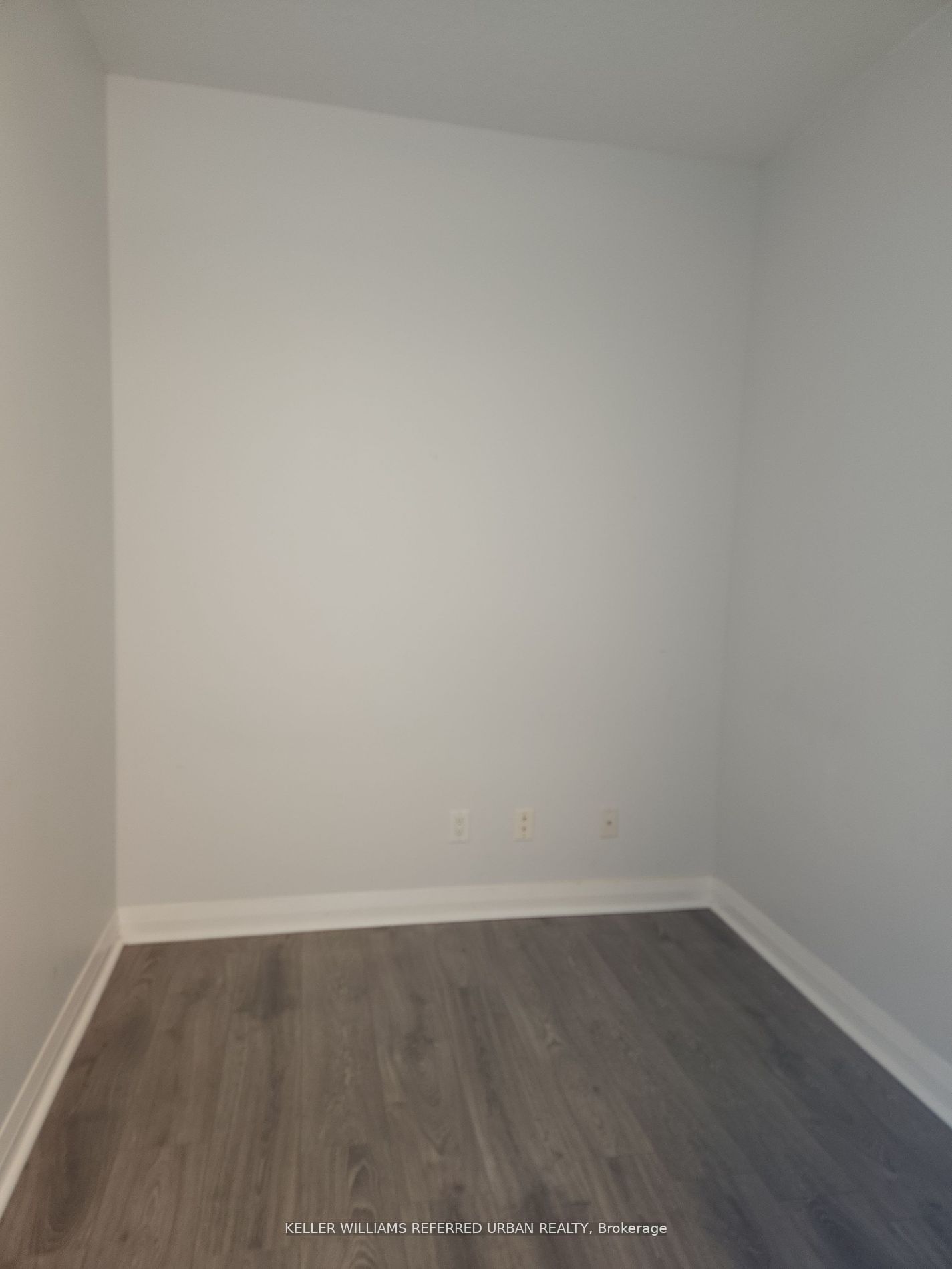 1121 Bay St, unit 1504 for rent