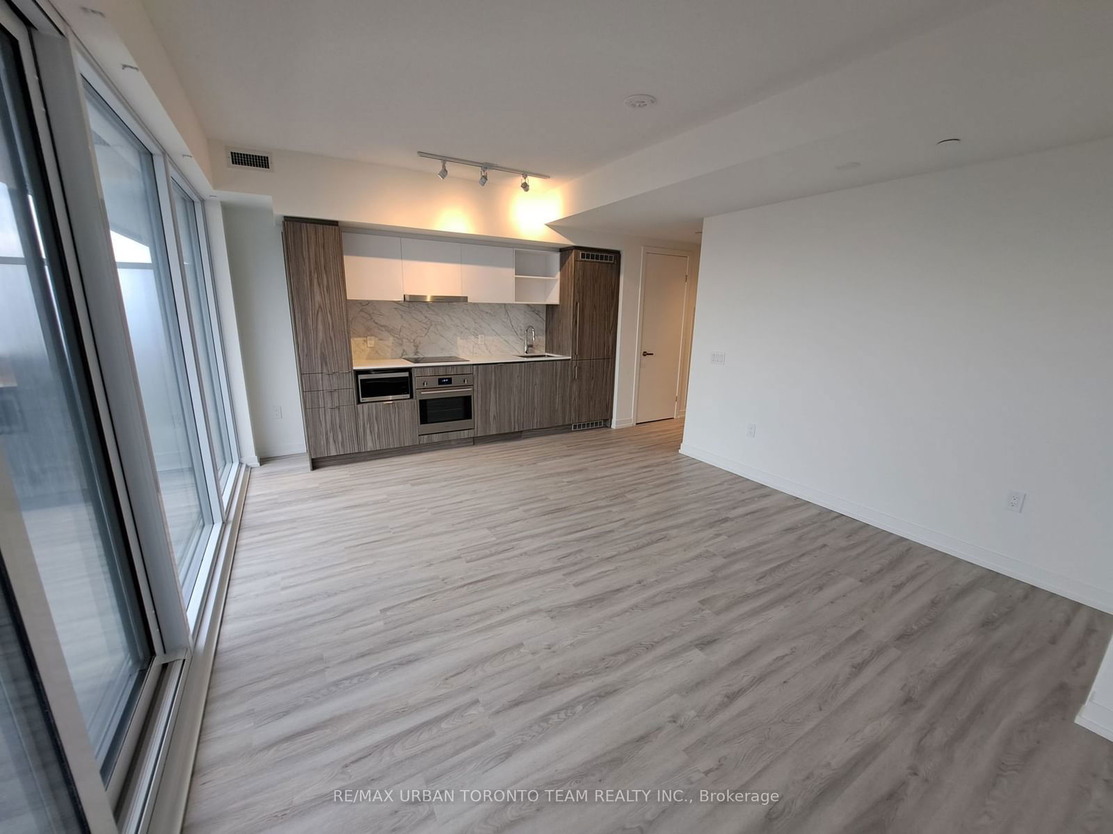 55 Cooper St, unit 4601 for rent