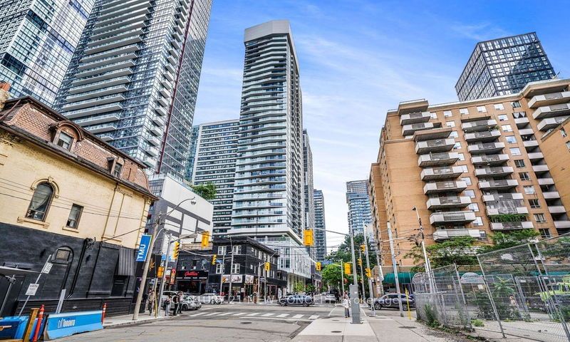 77 Mutual St, unit 3110 for rent