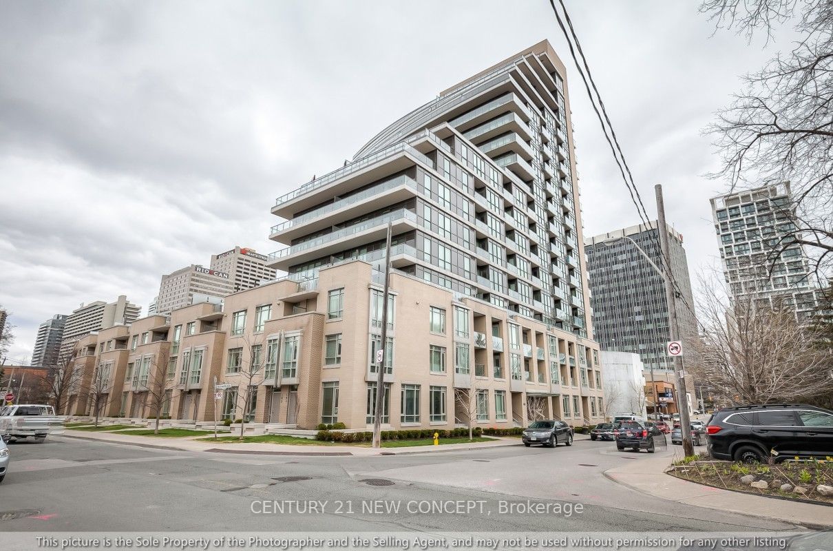 60 Berwick Ave, unit 204 for sale