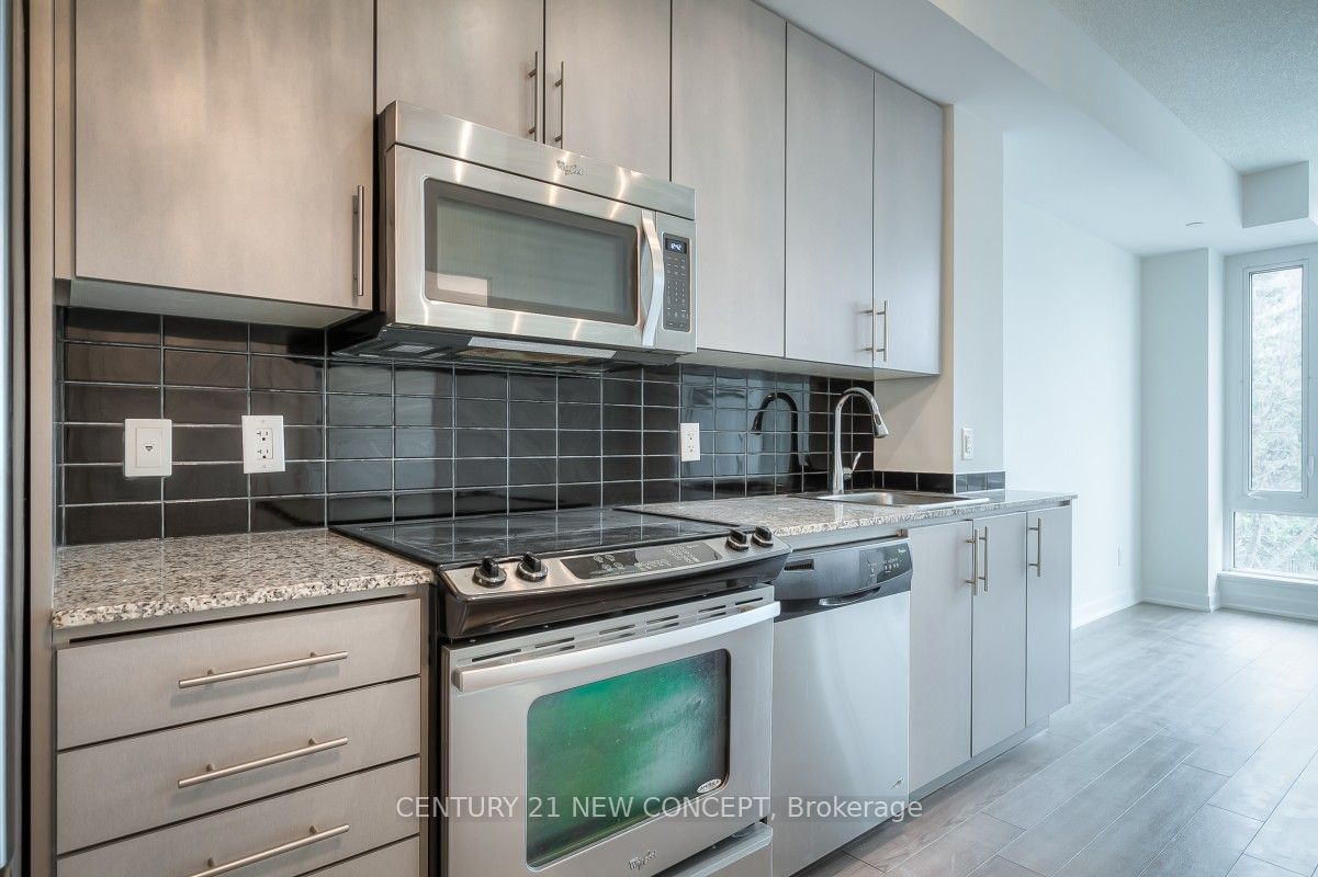 60 Berwick Ave, unit 204 for sale